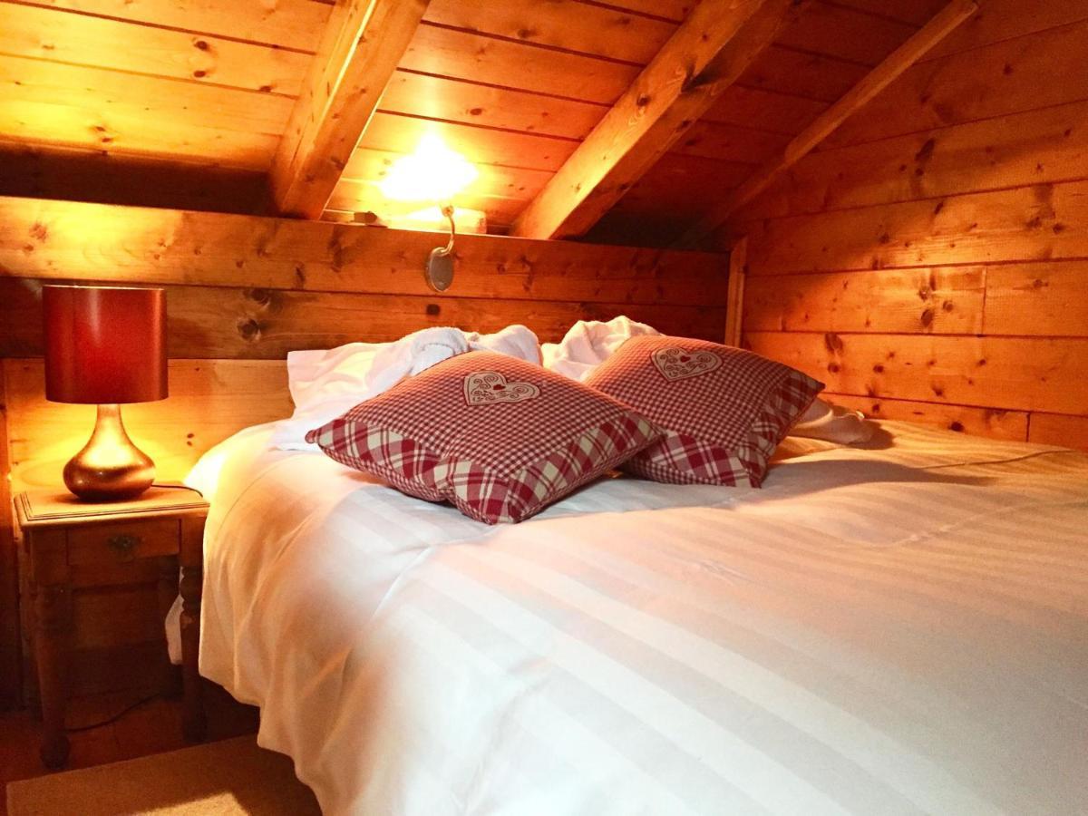 Cosy Chalet With Private Sauna In Bousseviller Номер фото